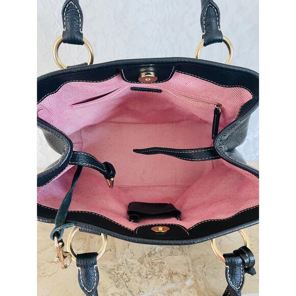 Vtg Dooney and Bourke black pebble AWL  medium tote, shoulder bag - Picture 10 of 10